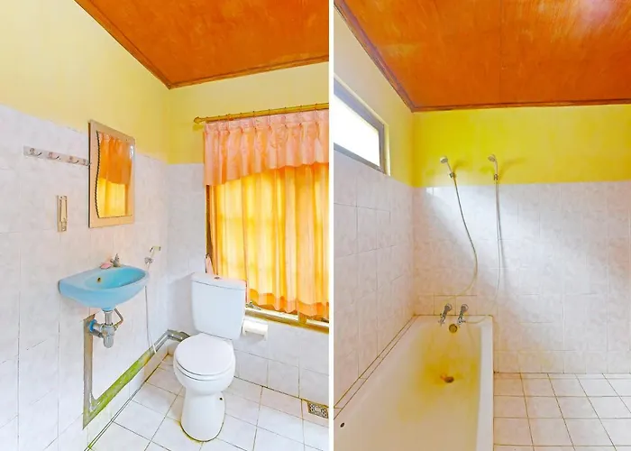 Oyo 91100 Pondok Kusuma Wisata 2*